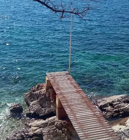 K&k * 科斯特雷纳